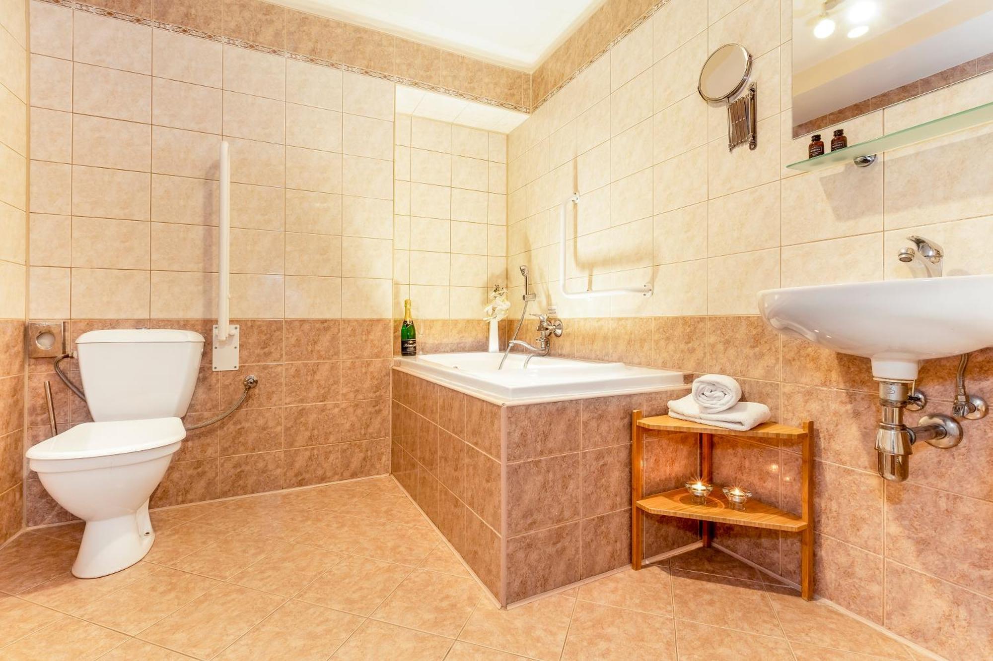 Bechyně Hotel Panska מראה חיצוני תמונה